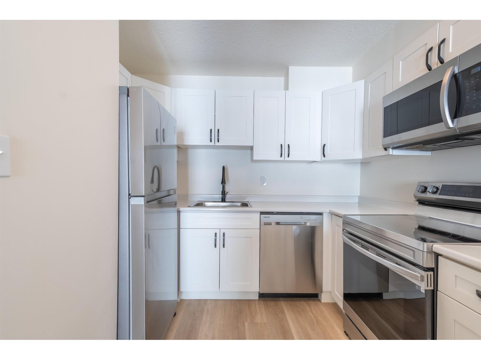 45749 Spadina Avenuechilliwack Downtown Unit 205, Chilliwack, BC V2P 1T5