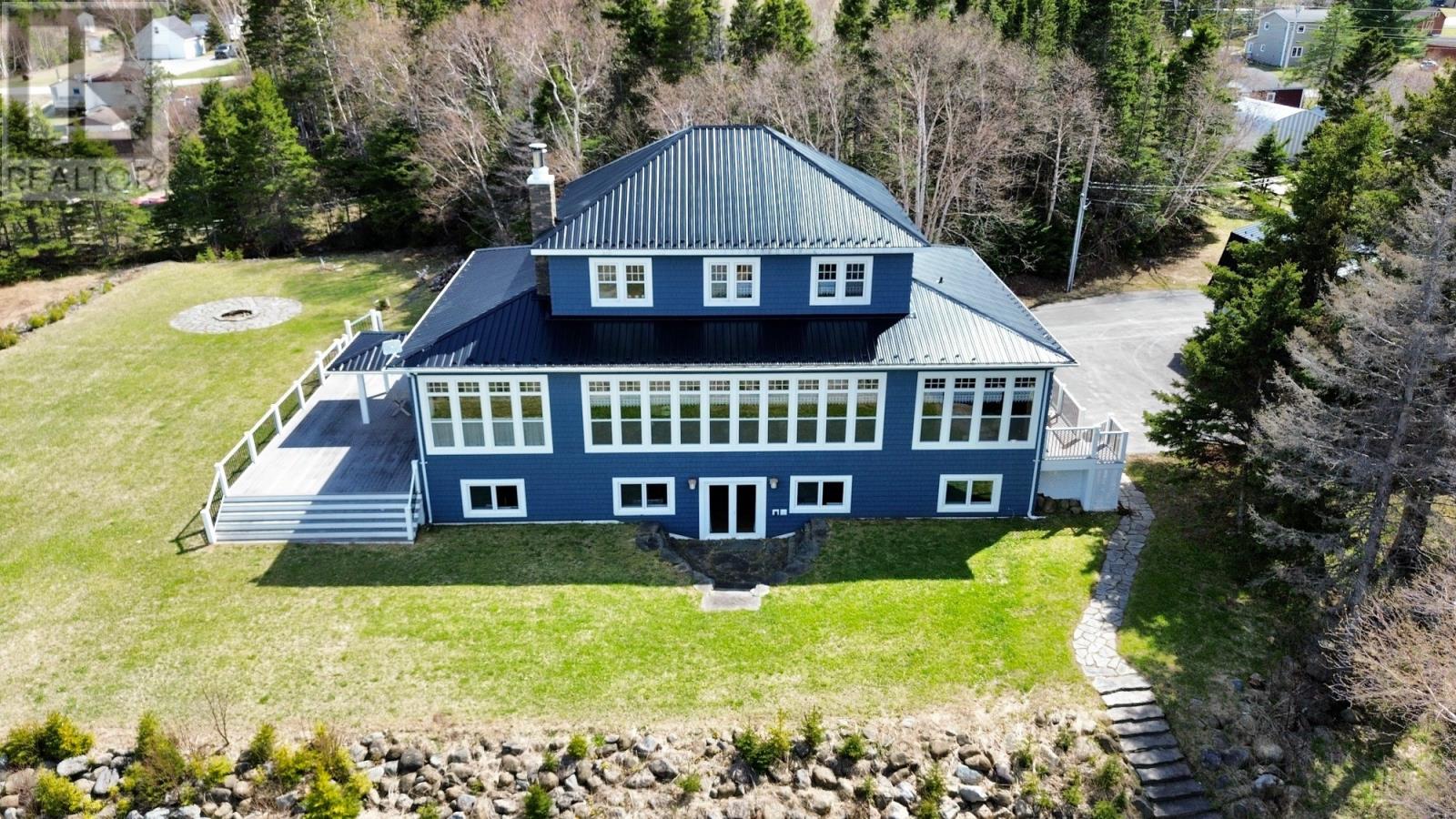 4 Parsons Ln, Glenburnie, NL A0L 1K0