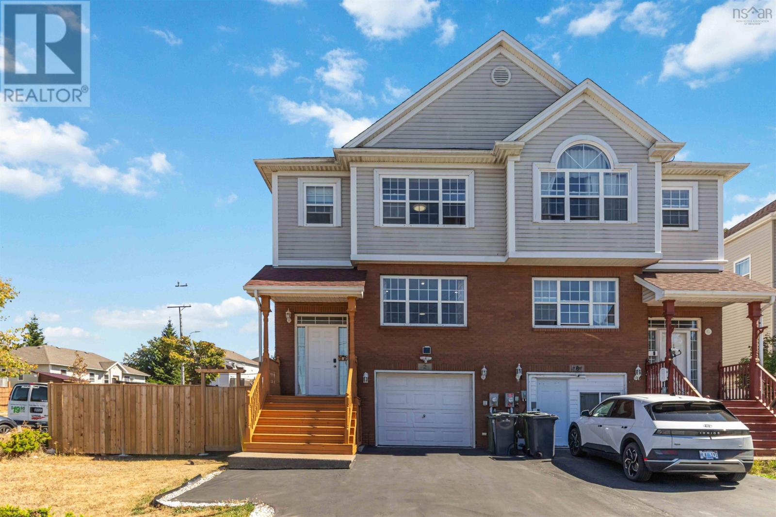 2 Rosehurst Close, Halifax, NS B3S 1J6