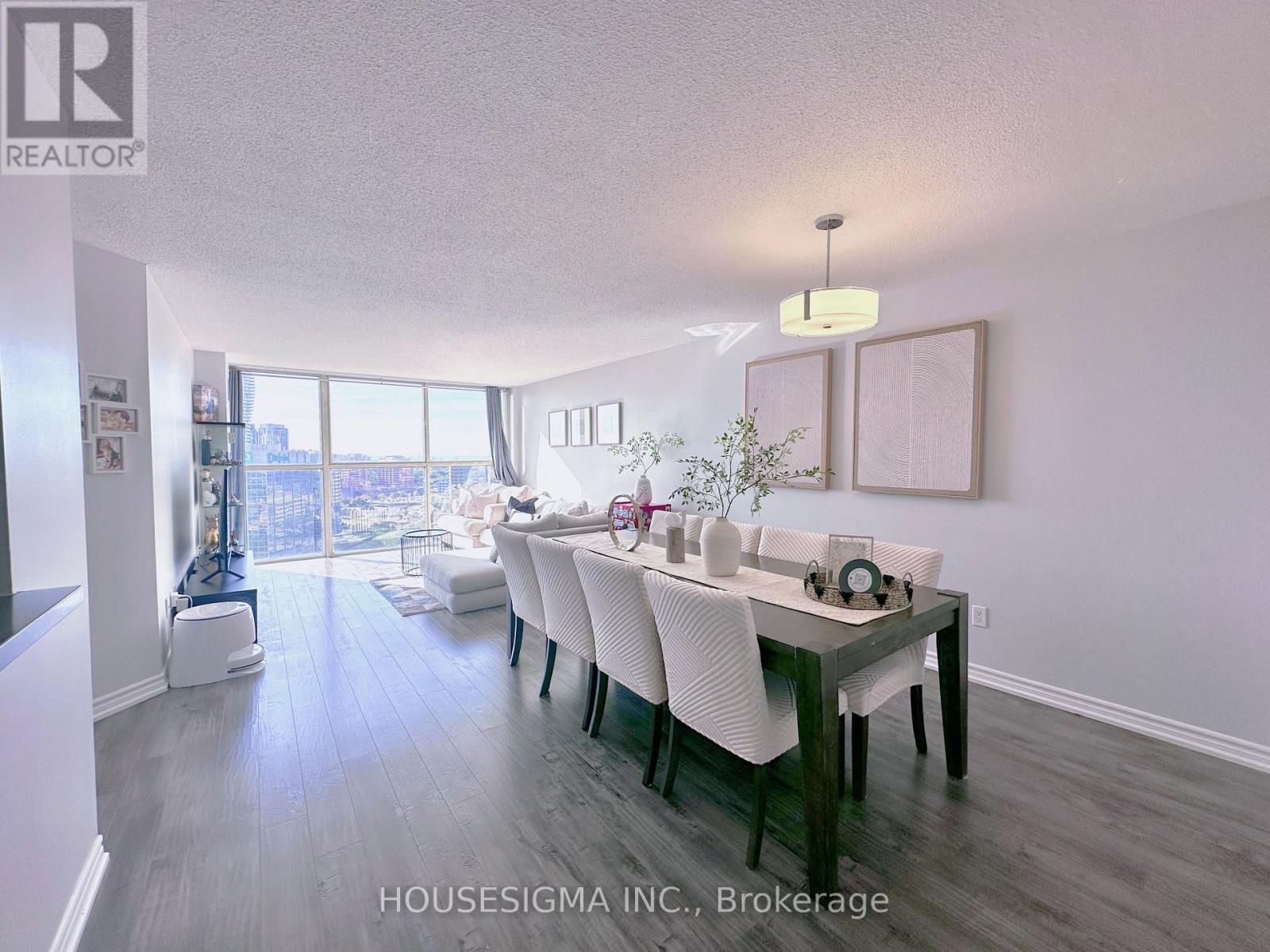 2409 4205 Shipp Dr, Mississauga, ON L4Z 2Y9