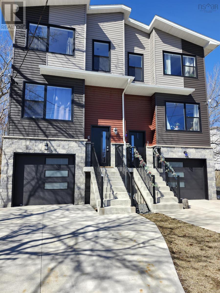 8 Williams Lake Rd, Halifax, NS B3P 1S5