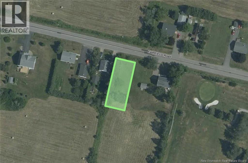 24 Fairfield Rd #-1, Sackville, NB E4L 2X8