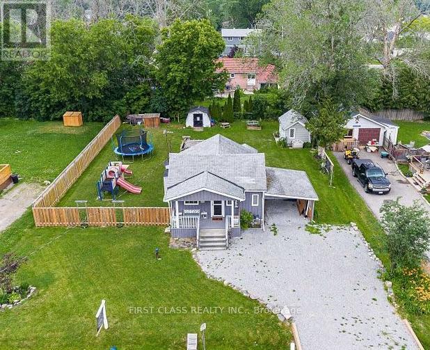 120 Sunset Beach Rd, Georgina, ON L0E 1N0