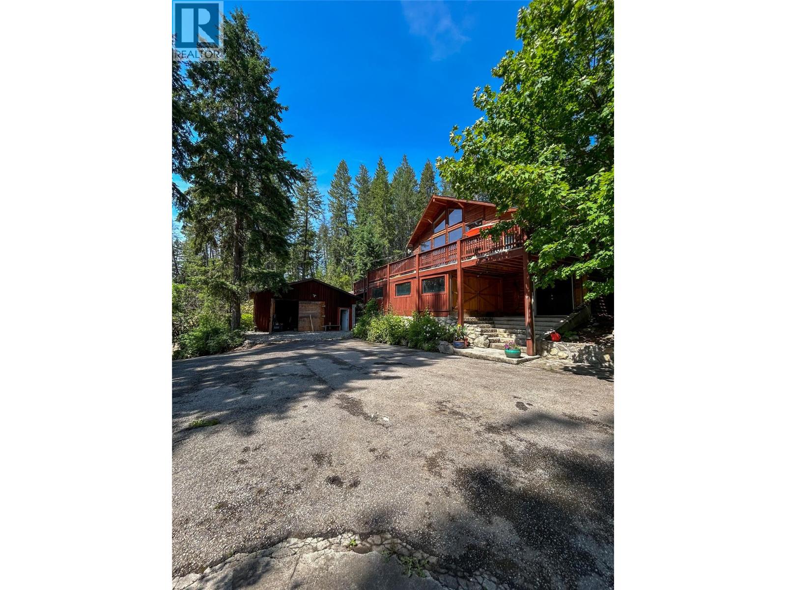 11200 Highway 3a Hwy, Sanca, BC V0B 1A2