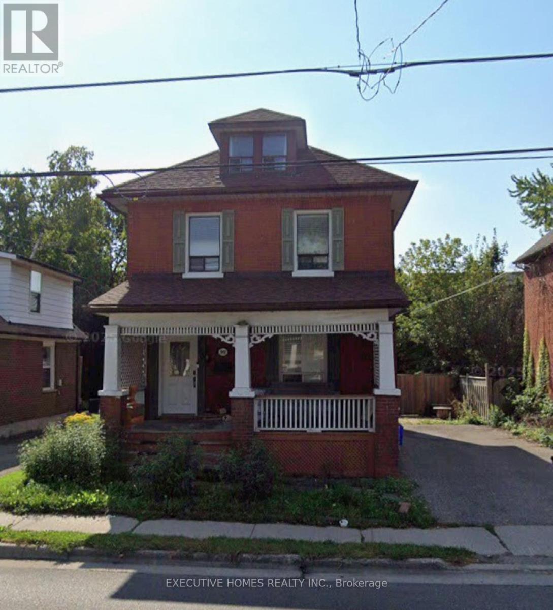 99 Adelaide Ave W, Oshawa, ON L1G 1Y5