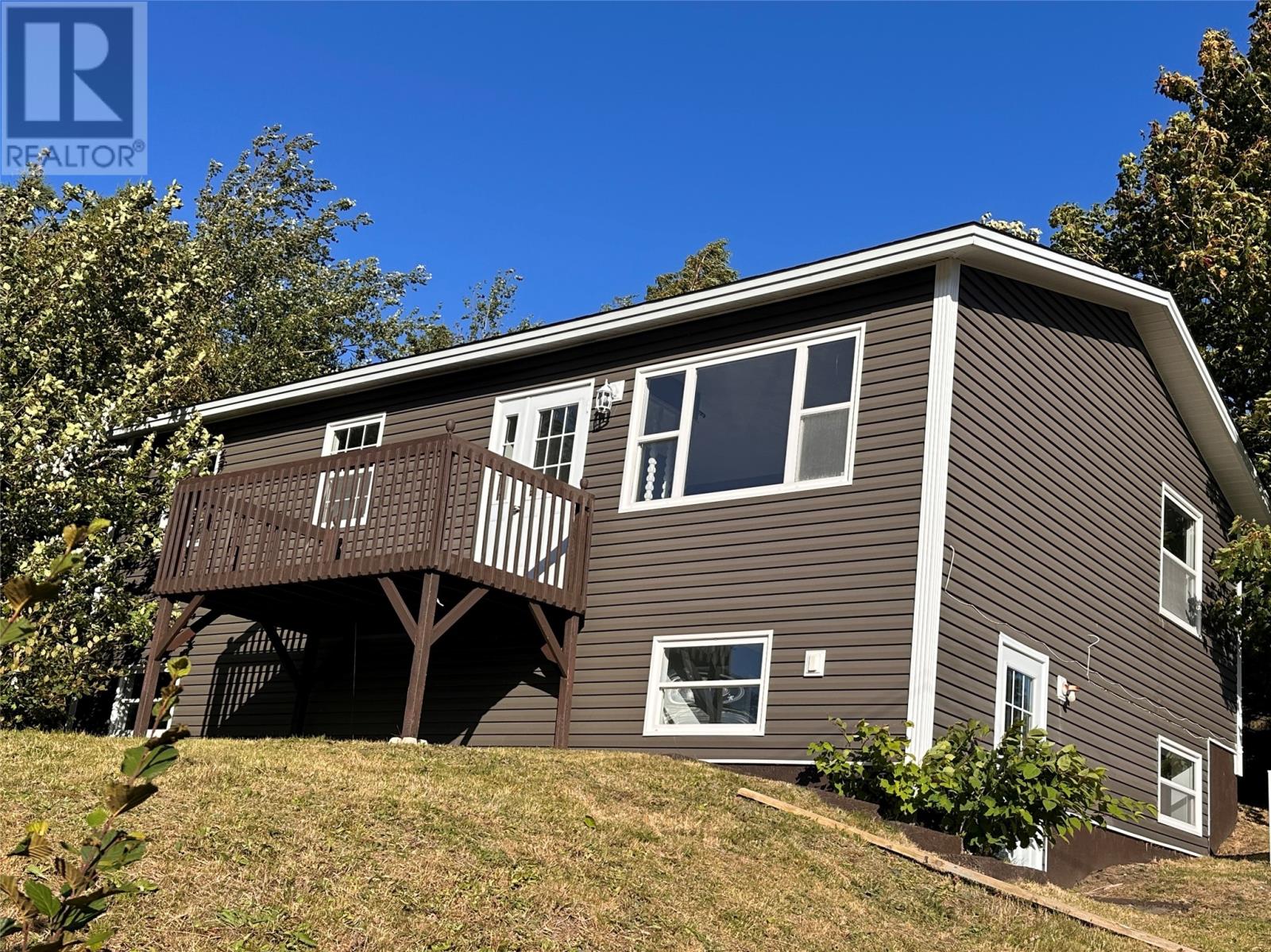 132 Atlantic St, Marystown, NL A0E 2M0