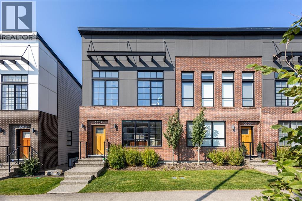 77 Street Sw Unit 2237, Calgary, AB T3H 6E1