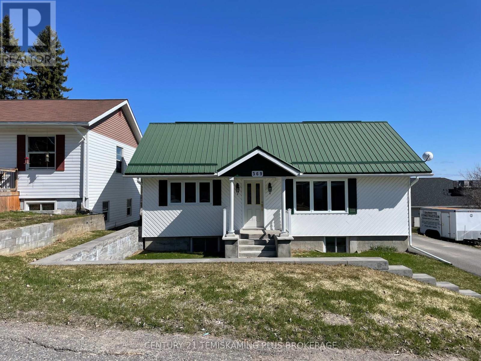 369 Amwell St, Temiskaming Shores, ON P0J 1K0