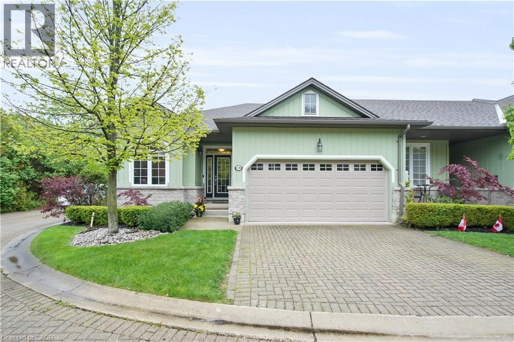 34 Oakwood Links Ln, South Huron, ON N0M 1T0