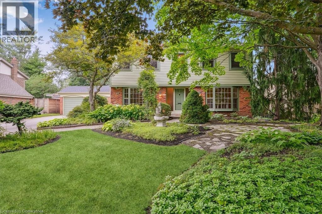 247 Beechfield Rd, Oakville, ON L6J 5H9