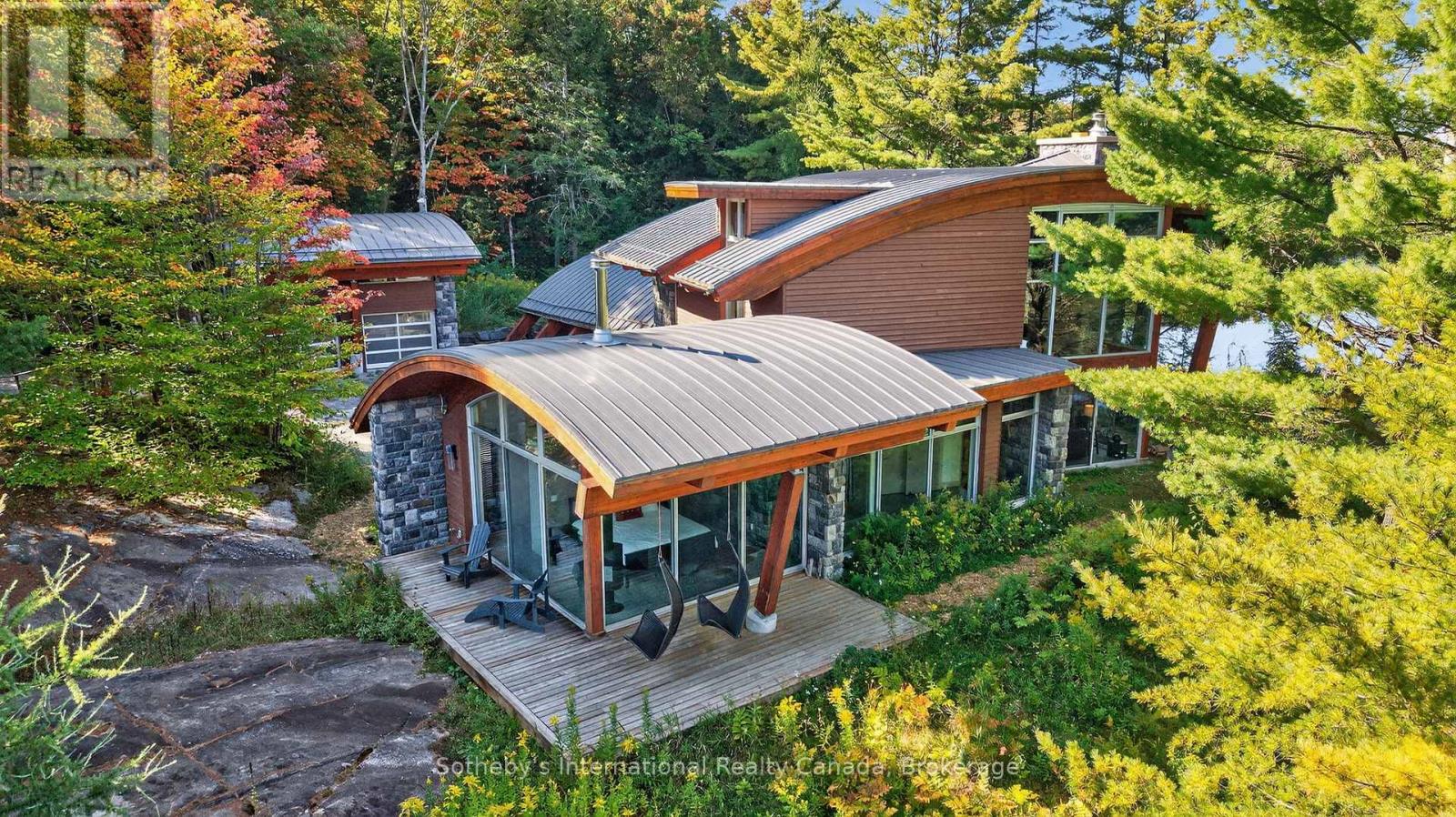 463 Otter Lake Rd, Huntsville, ON P1H 2J3