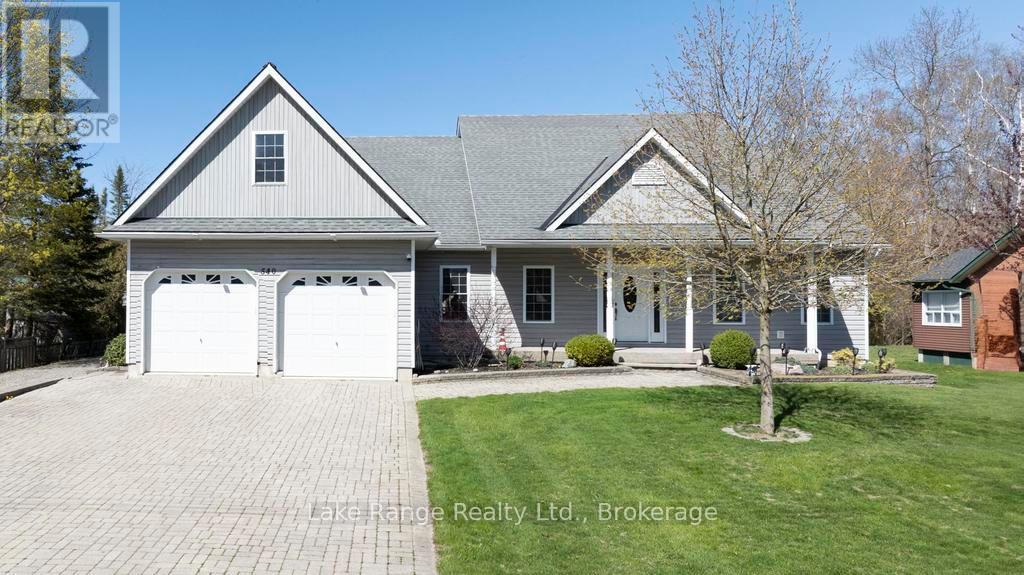 540 Attawandaron Rd, Huron-Kinloss, ON N2Z 2X3