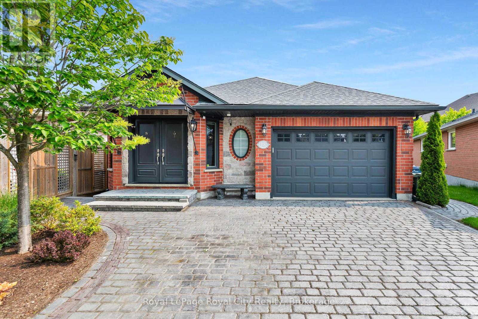 18 Whitetail Ct, Guelph, ON N1L 1H6