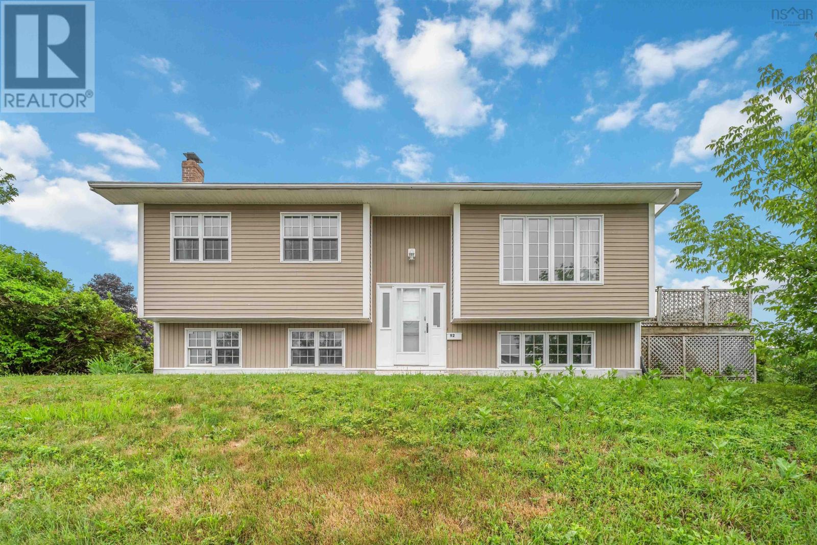 92 Apple Tree Ln, Kentville, NS B4N 3Y6