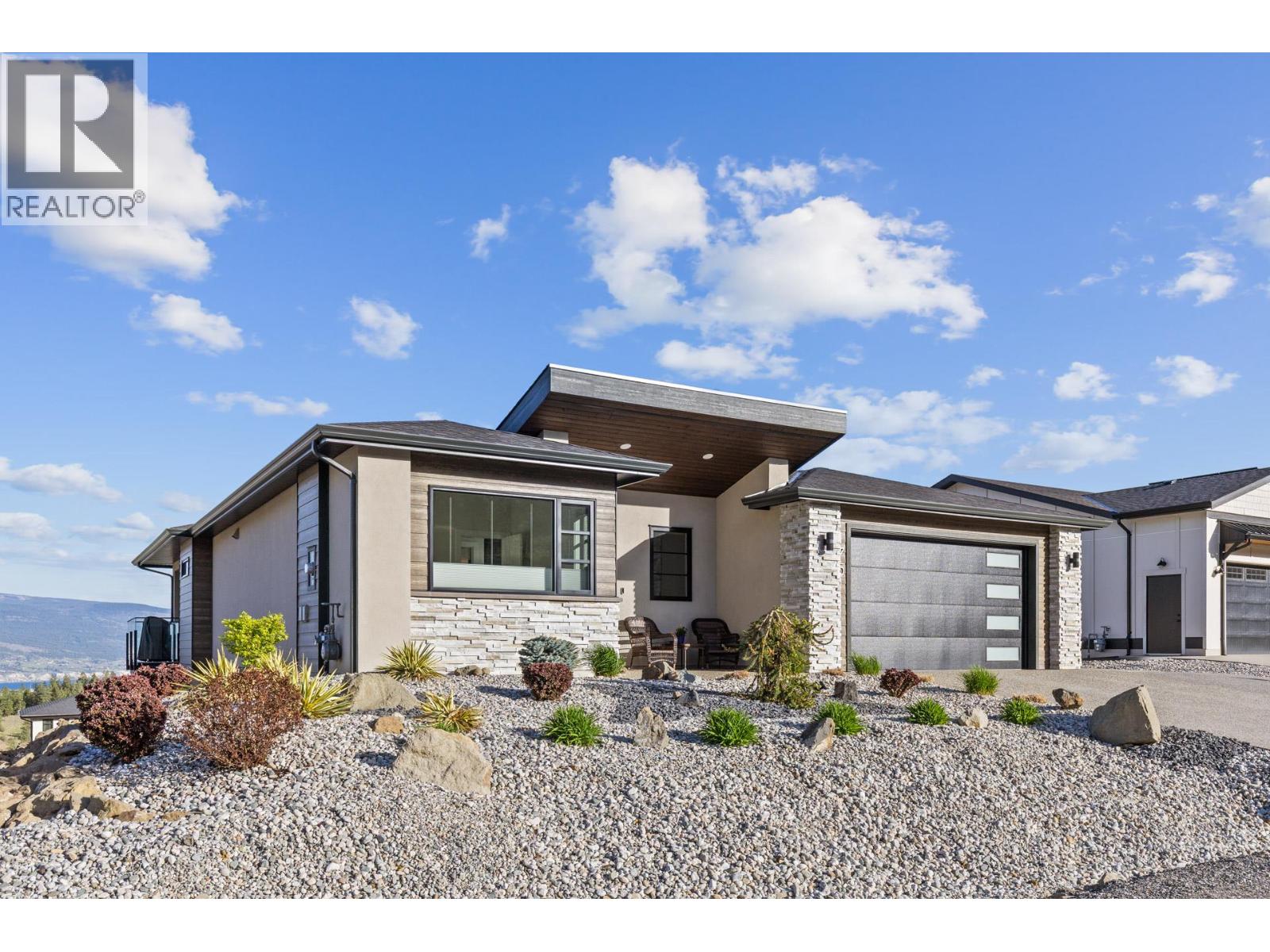 17511 Sanborn St, Summerland, BC V0H 1Z3