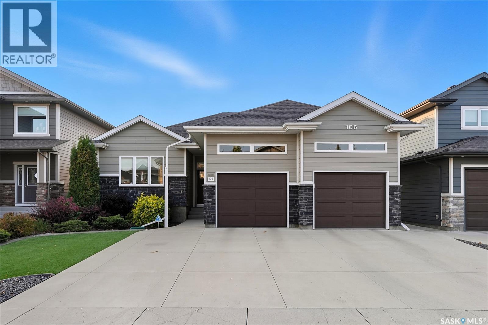 106 Pringle Cres, Saskatoon, SK S7T 0S3