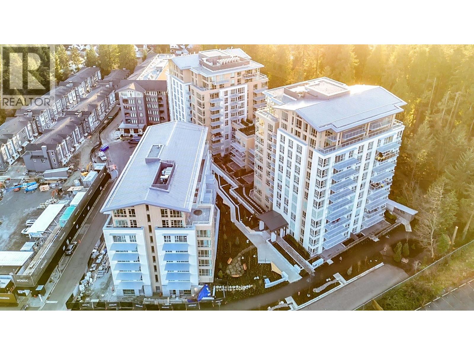2385 Emery Court Unit 605, North Vancouver, BC V7J 0G1