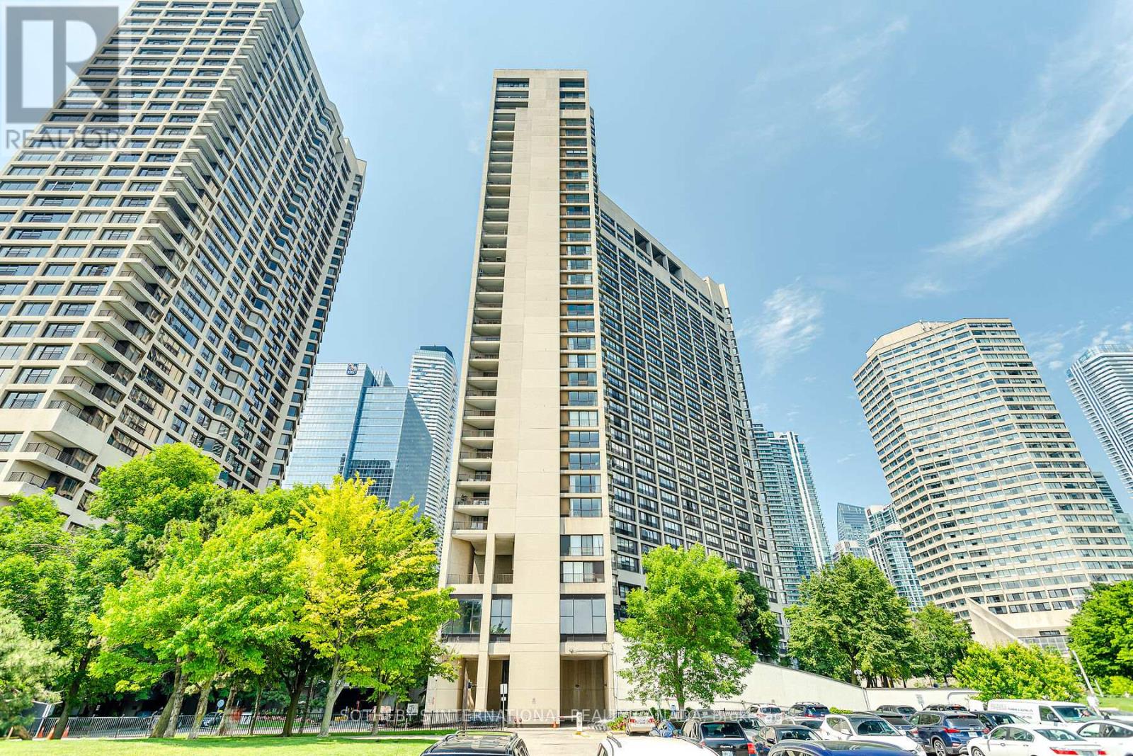 3408 33 Harbour Sq, Toronto, ON M5J 2G2