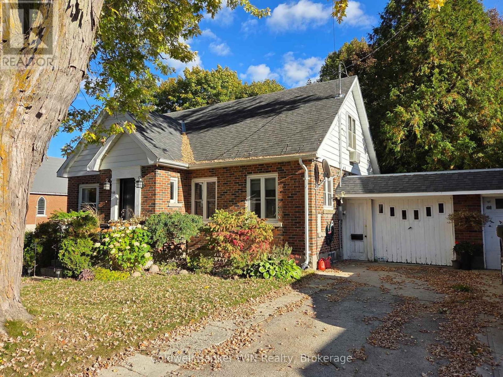 166 Birmingham St E, Wellington North, ON N0G 2L2