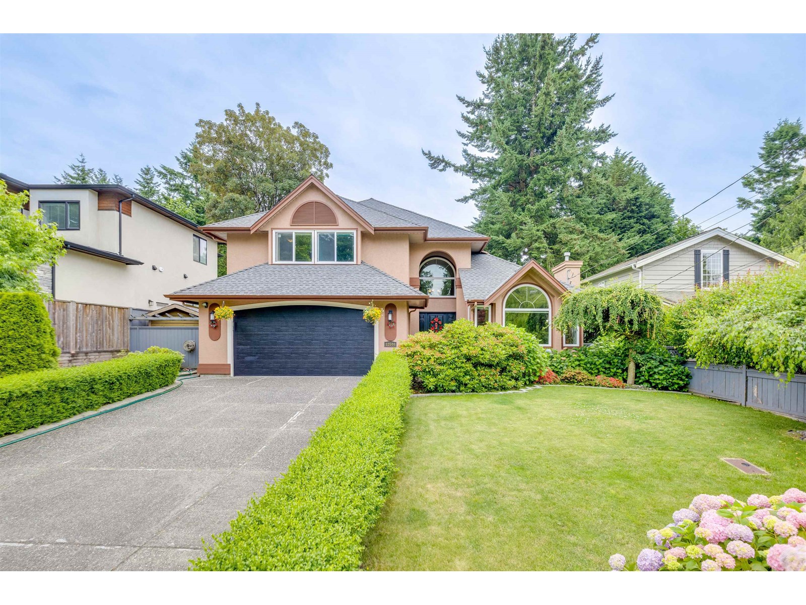 27 Avenue Unit 12644 #a, Surrey, BC V4A 2N3