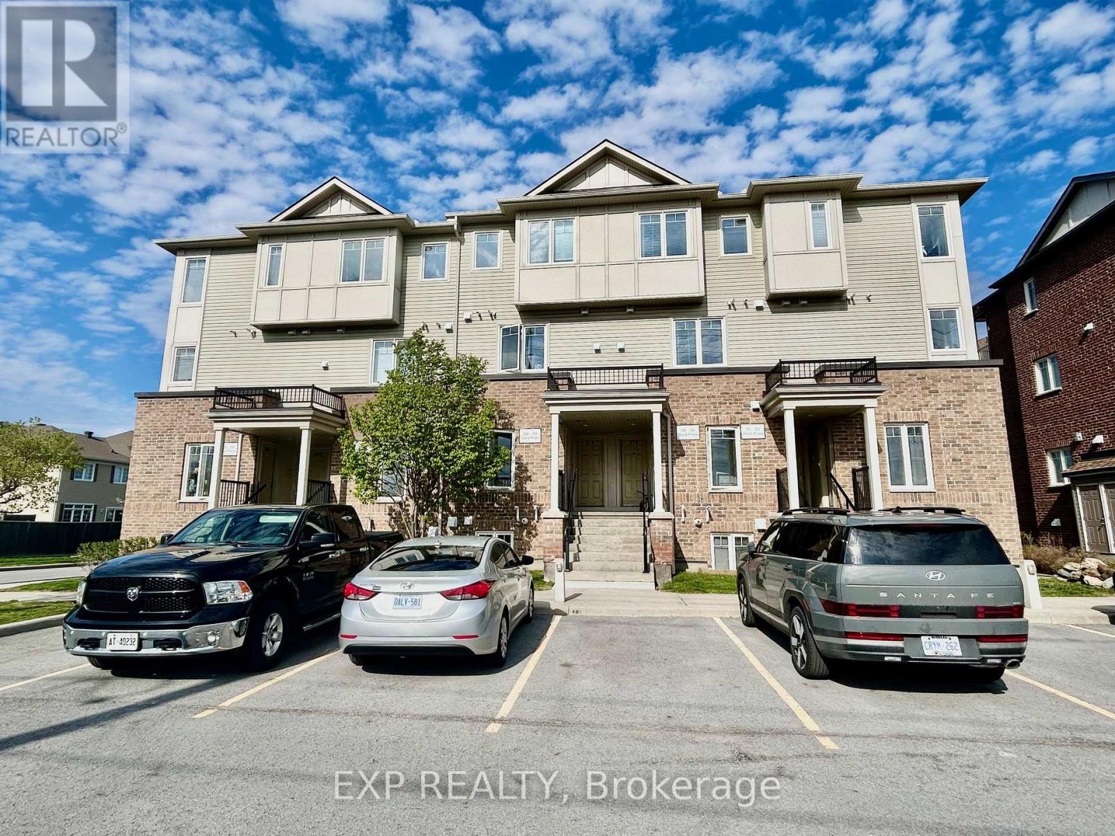208 Shanly Private, Ottawa, ON K2J 5X6