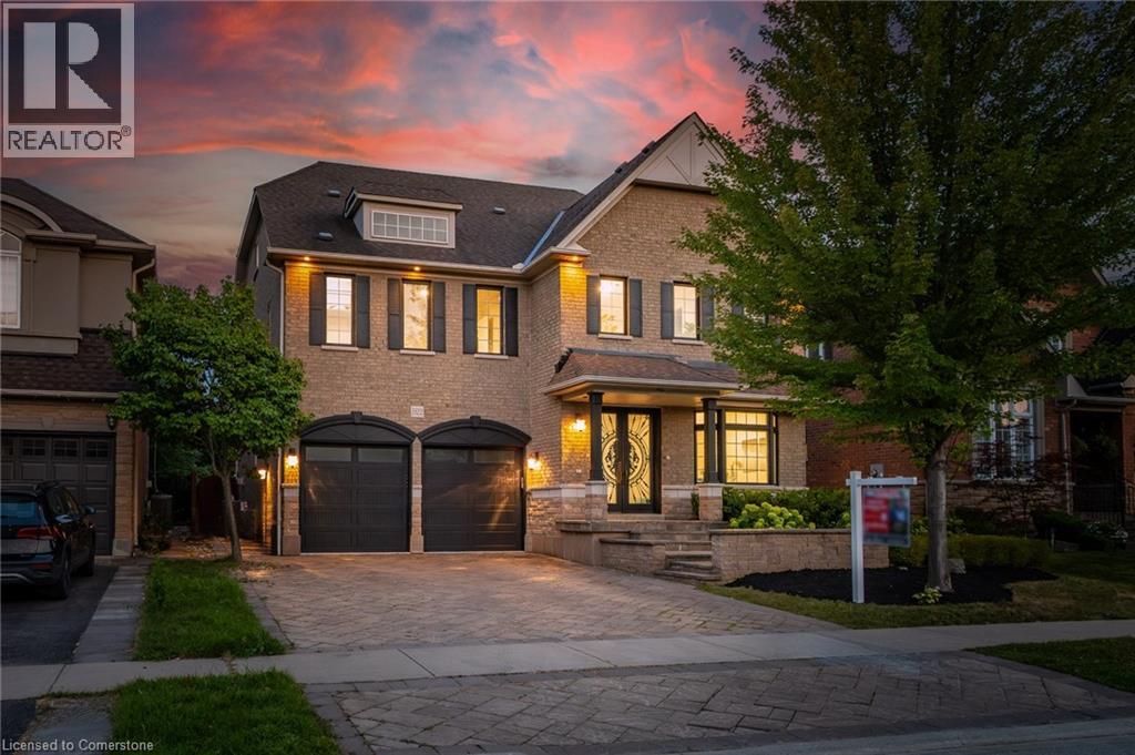 3322 Fox Run Cir, Oakville, ON L6L 6W4