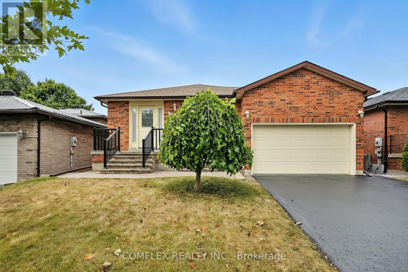 38 Barley Mill Cres, Clarington Bowmanville, ON L1C 4E4