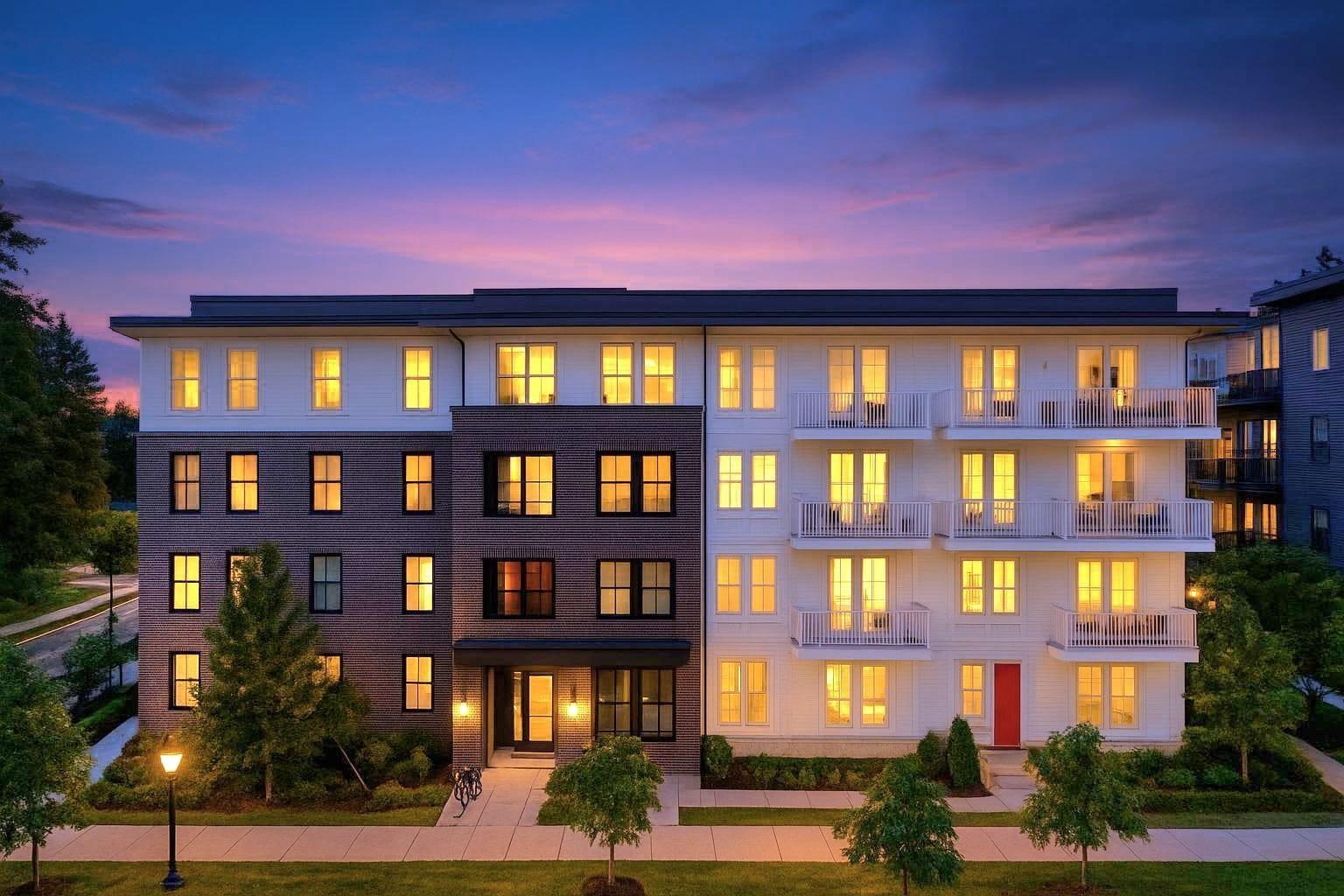 13929 105 Boulevard Unit 112, Surrey, BC V3T 0R5