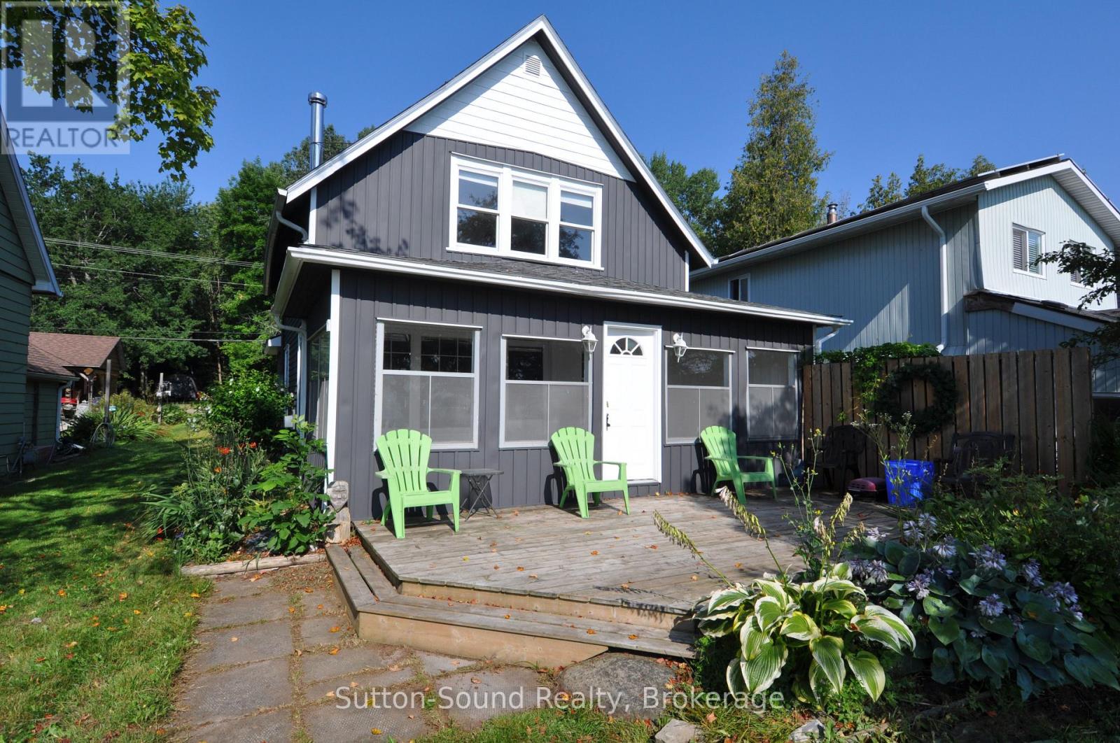 166 Old Beach Dr, Georgian Bluffs, ON N4K 5N4
