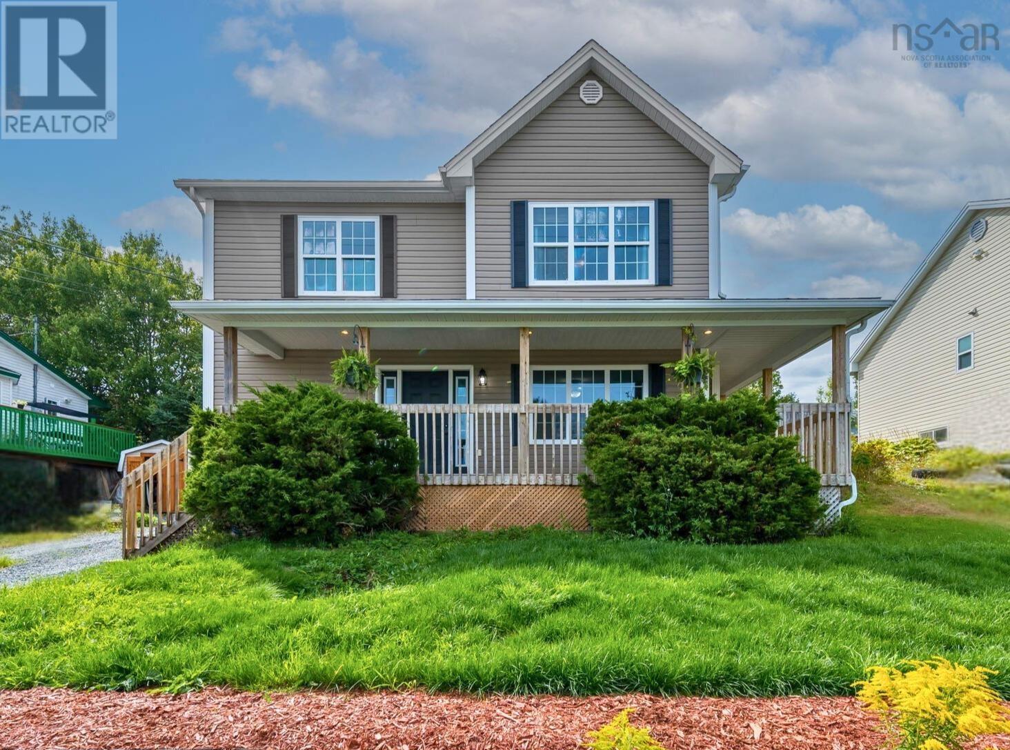20 Lakeside Dr, Lakeside, NS B3T 1A9