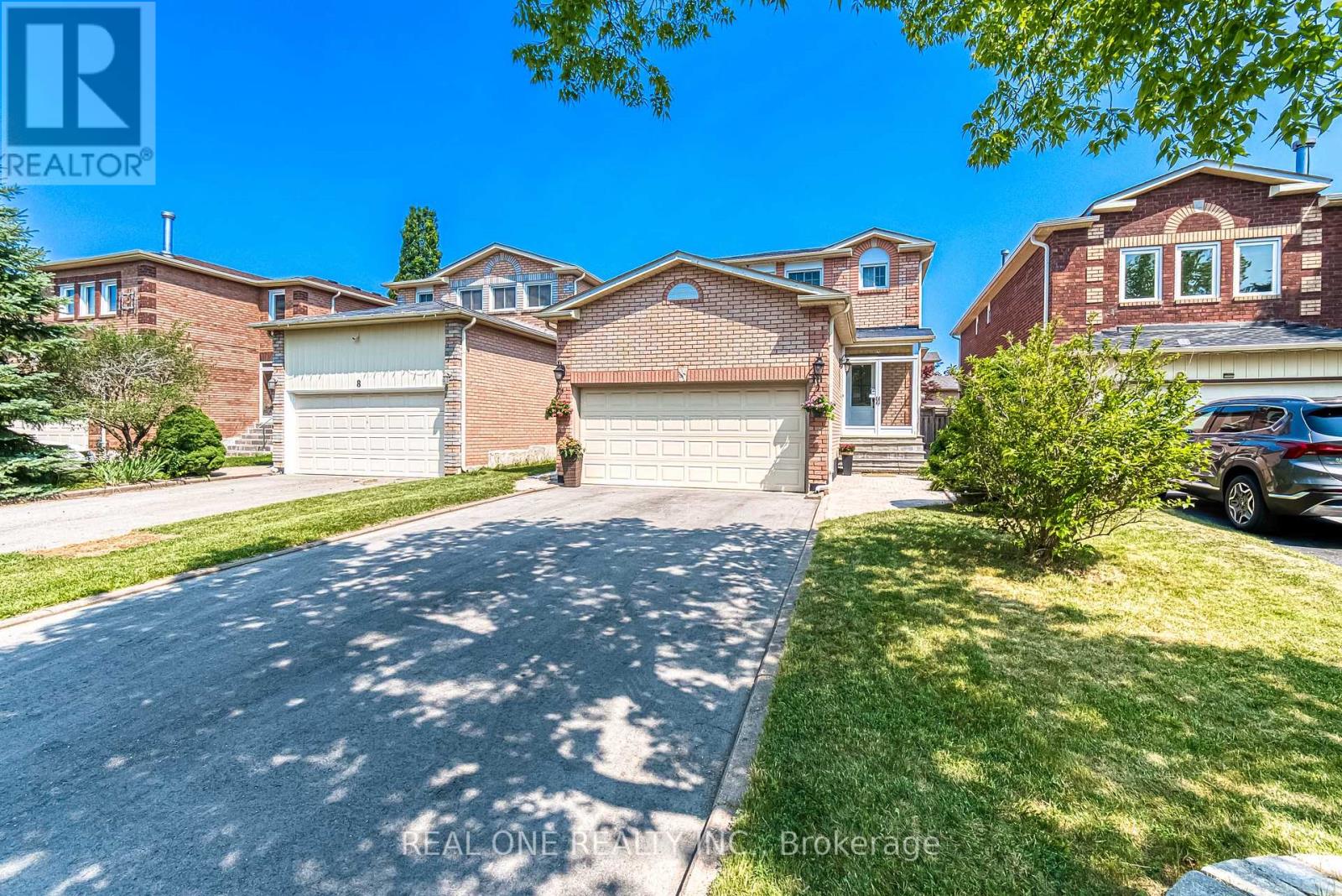 10 Squire Dr, Richmond Hill Devonsleigh, ON L4S 1C4