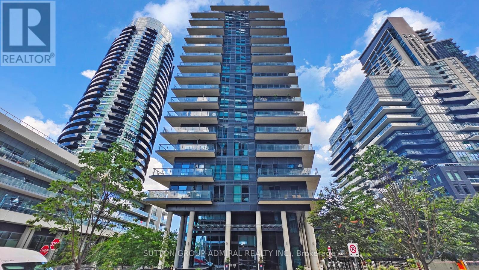 39 Annie Craig Dr, Toronto, ON M8V 0H1