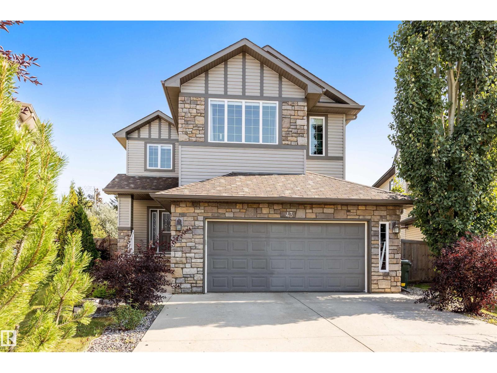 43 Avonlea Co, Spruce Grove, AB T7X 4R5