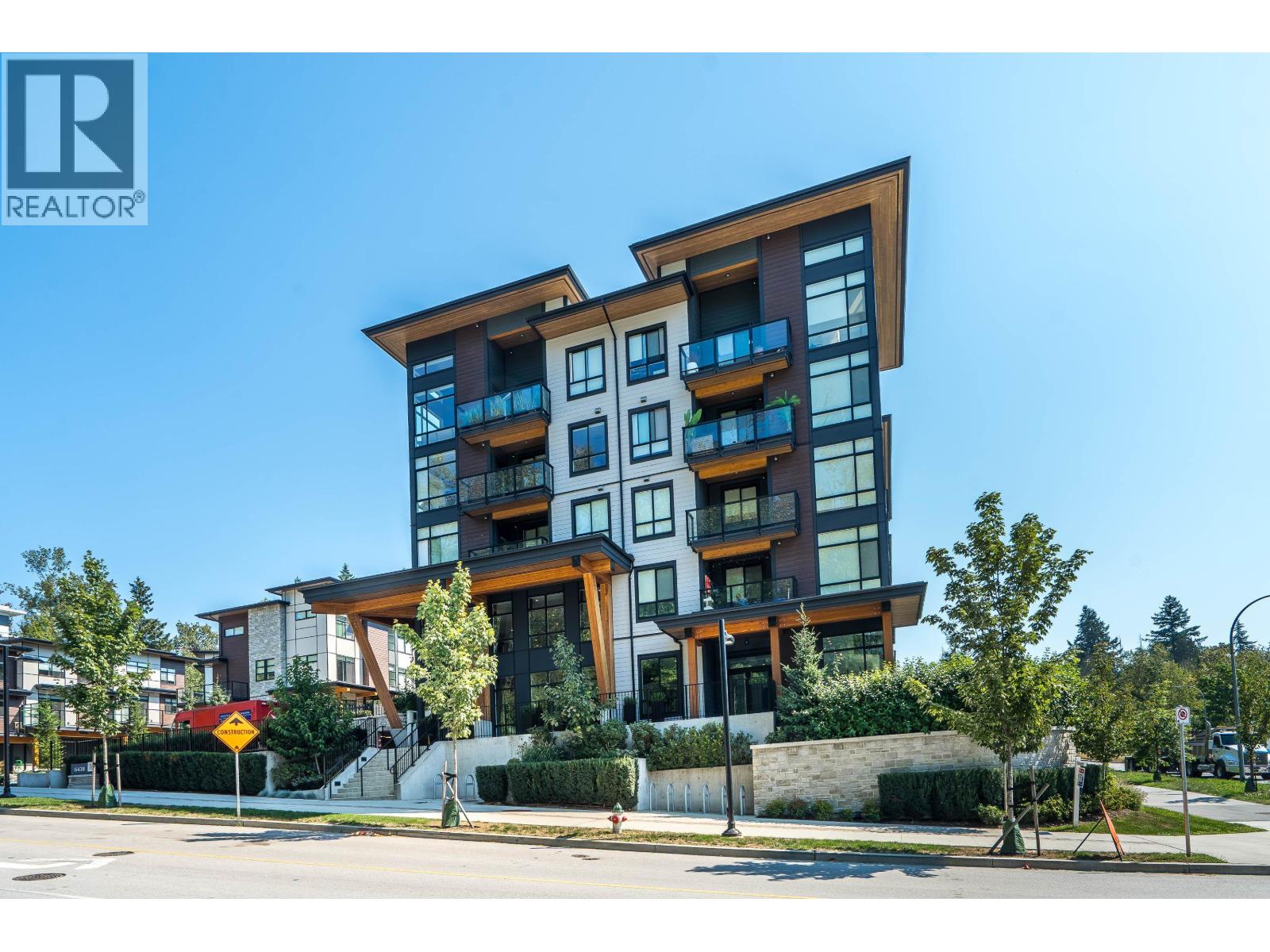 6438 Byrnepark Drive Unit 508, Burnaby, BC V3N 0A1