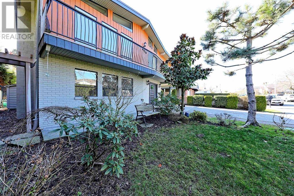 4080 Regent St, Richmond, BC V7E 4V6
