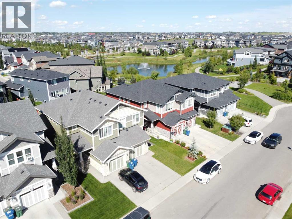 106 Kingfisher Cres SE, Airdrie, AB T4A 0X6