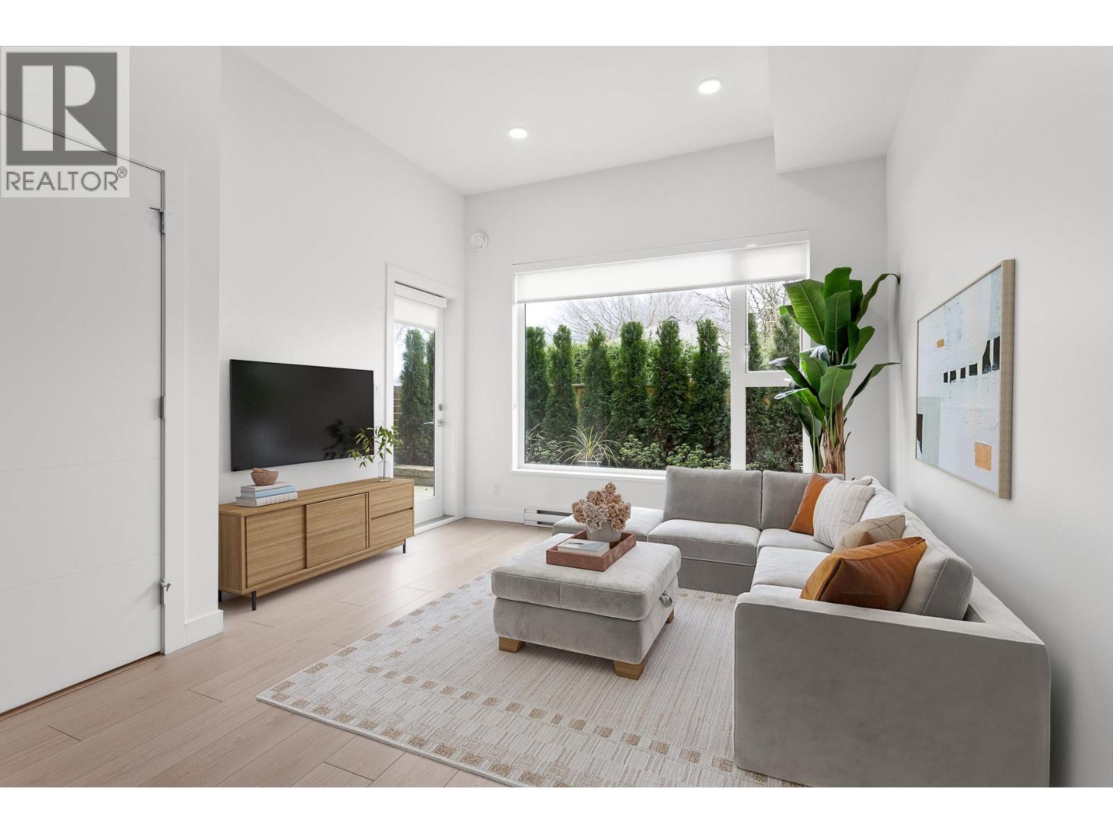 2345 Rindall Avenue Unit 108, Port Coquitlam, BC V3C 1V3