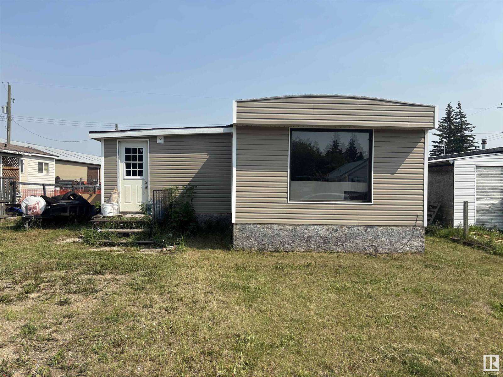 49 St Unit 5004, Dewberry, AB T0B 1G0