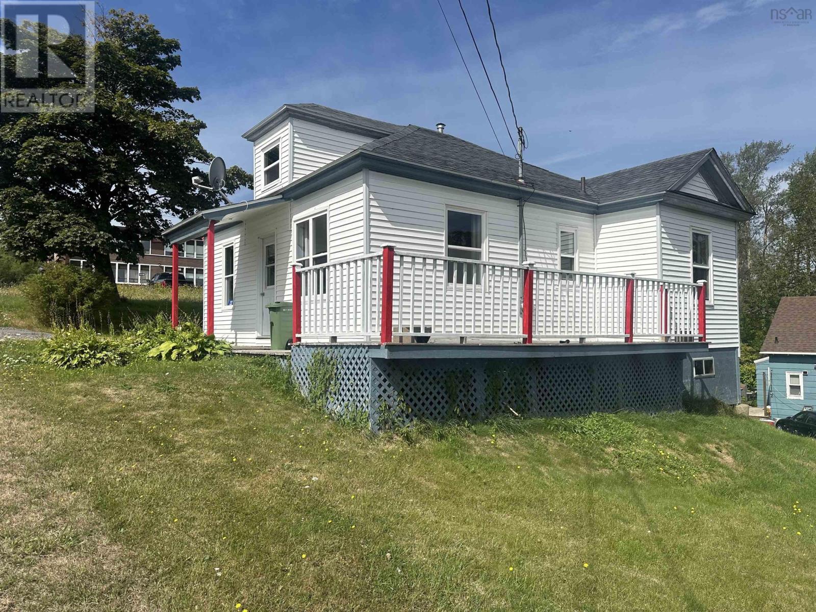 23 Cesale St, Mulgrave, NS B0E 2G0