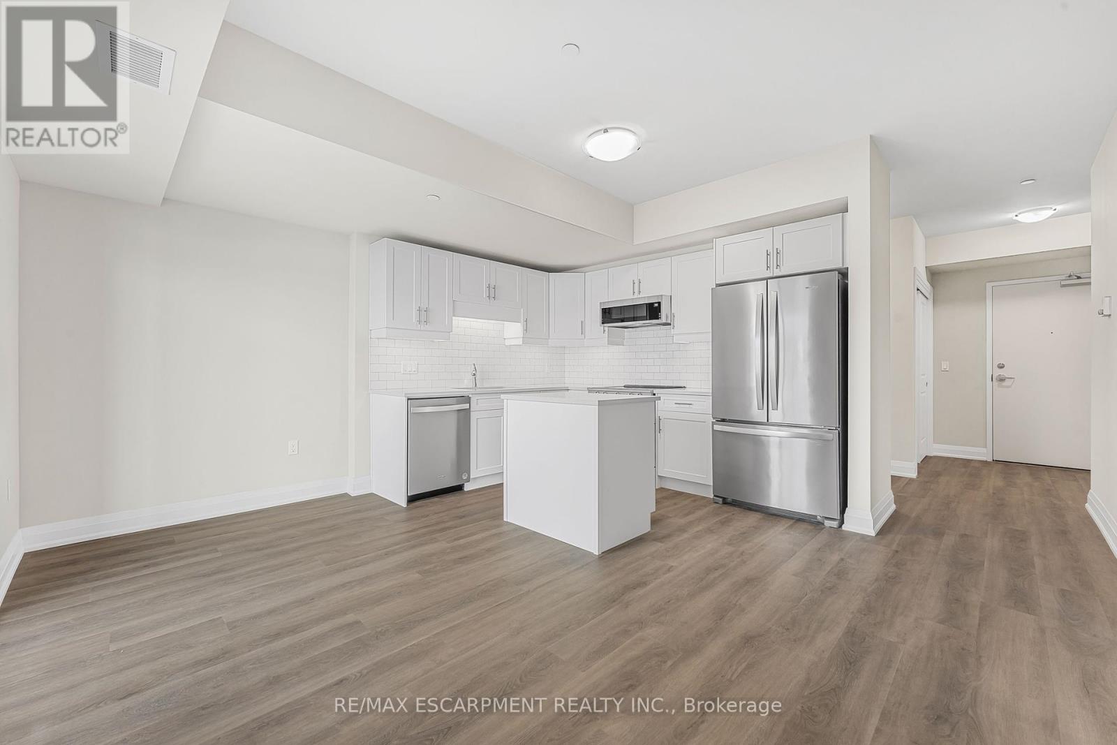 114 118 Summersides Blvd, Pelham Fonthill, ON L0E 1E1