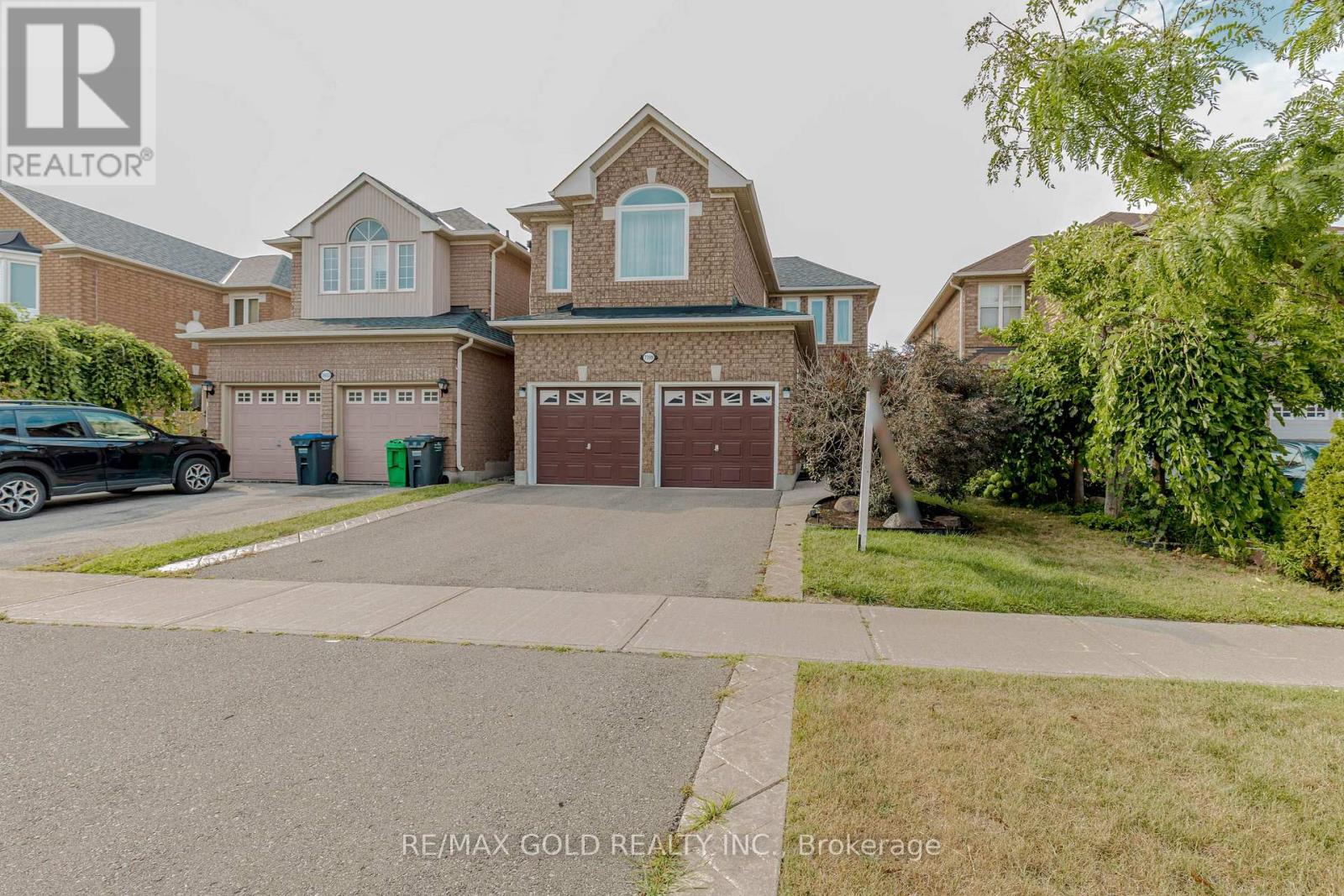 7399 Terragar Blvd, Mississauga, ON L5N 8G7