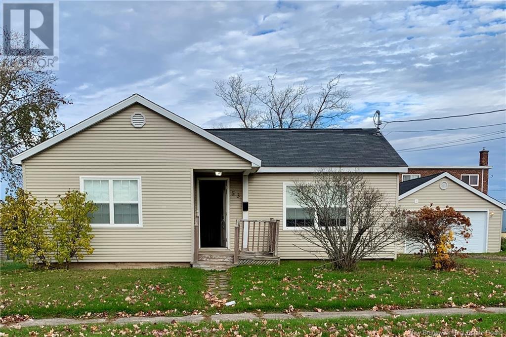 53 Terris Ave, Moncton, NB E1C 7P4