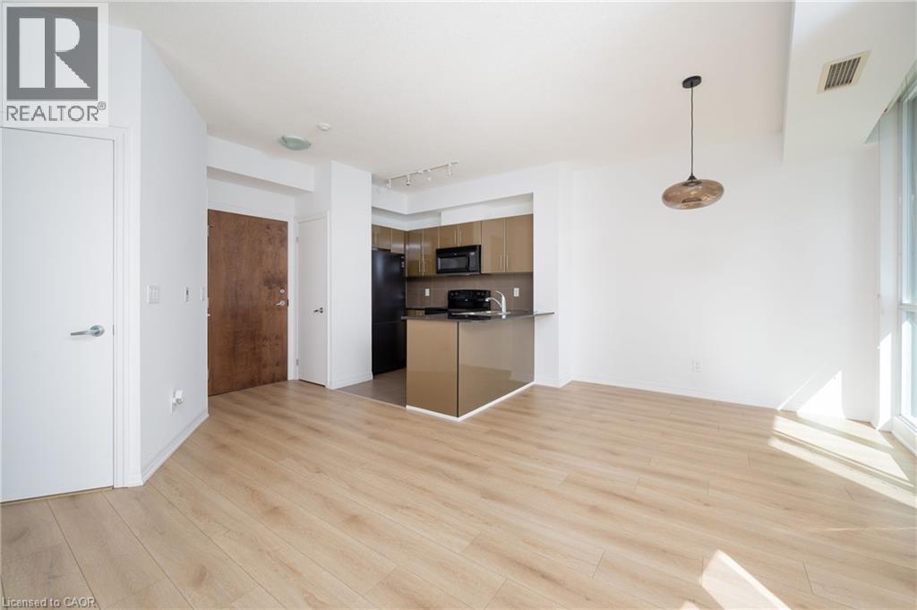 16 Yonge Street Unit 310, Toronto, ON M5E 2A1