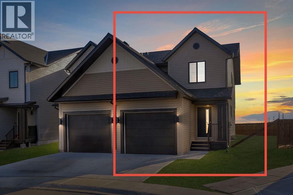 800 S Point Heath SW, Airdrie, AB T4B 5M7