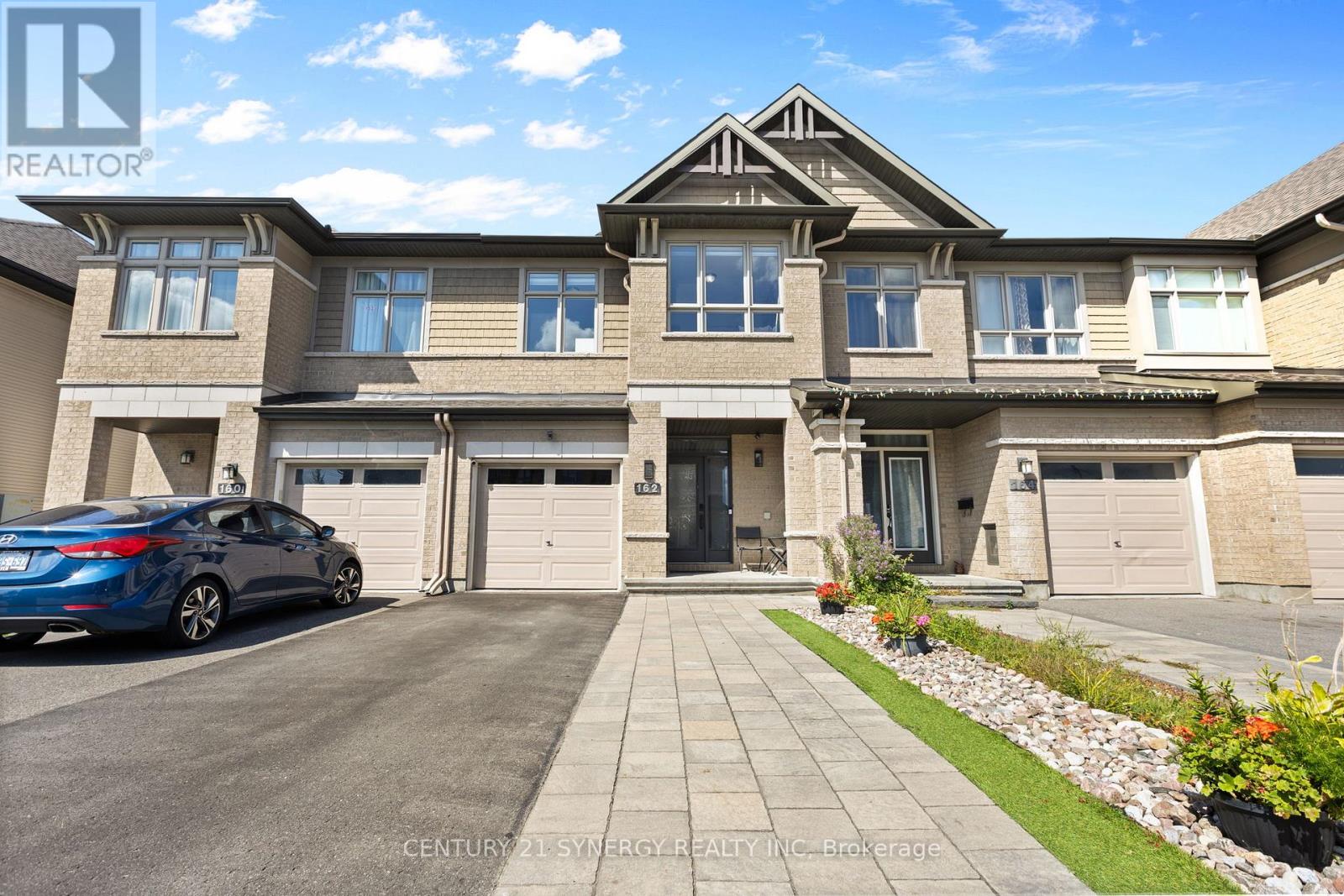 162 Popplewell Cres, Ottawa, ON K2J 5P8