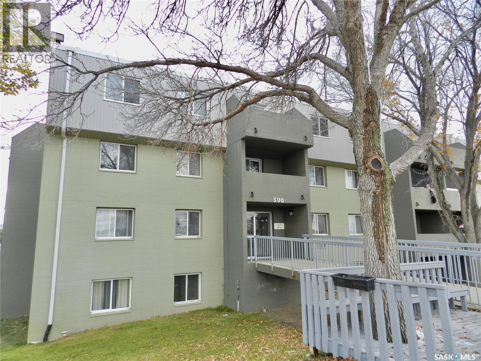 590 Laurier Street Unit 208, Moose Jaw, SK S6H 6X6
