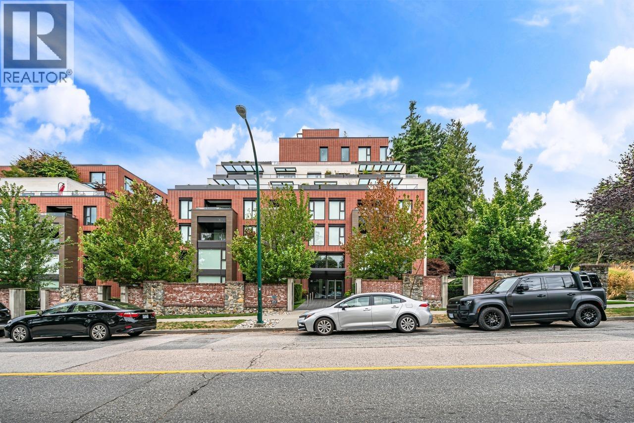 1561 W 57th Avenue Unit 602, Vancouver, BC V6P 0H5
