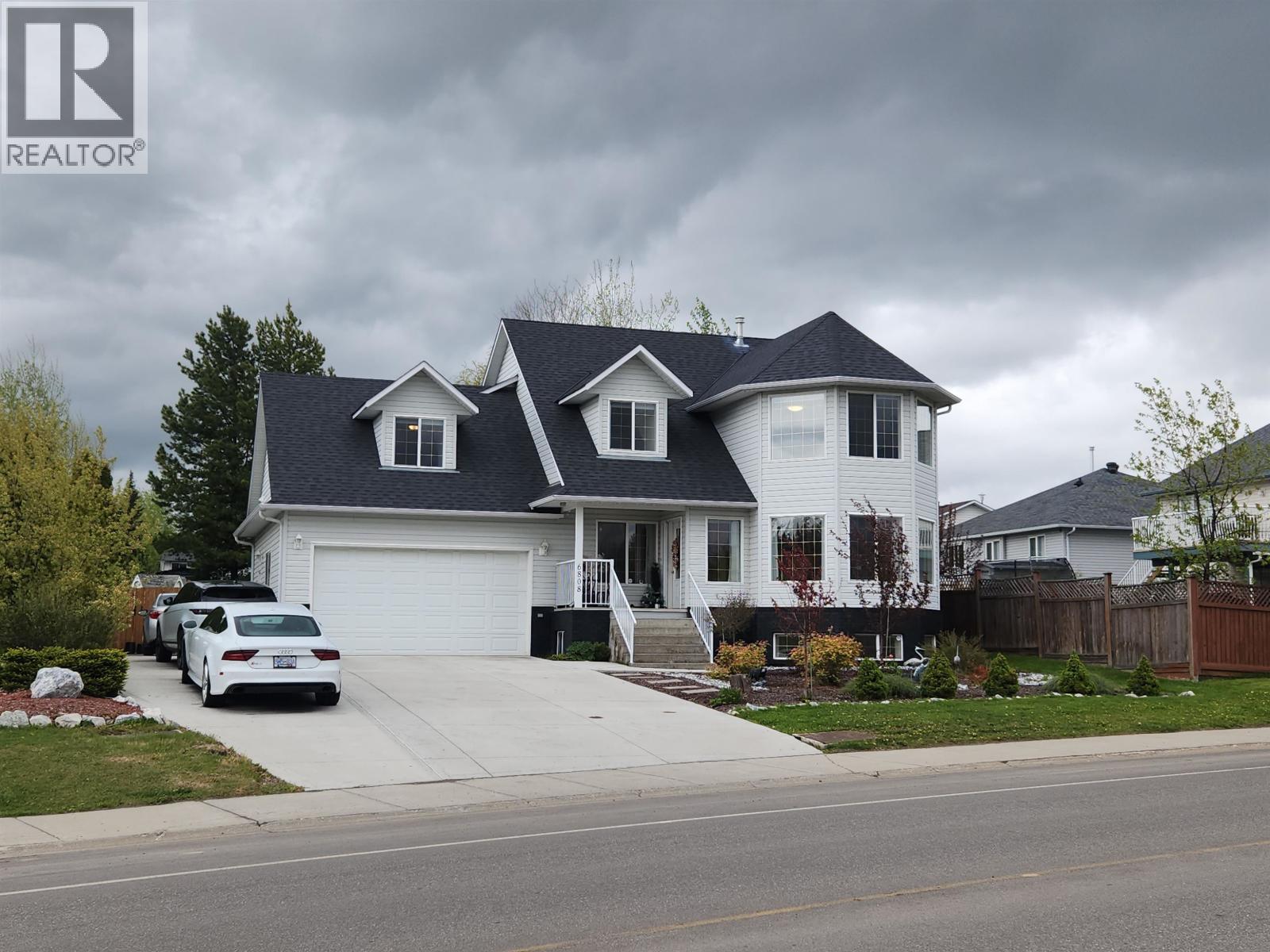6808 Westgate Ave, Prince George, BC V2N 5R2