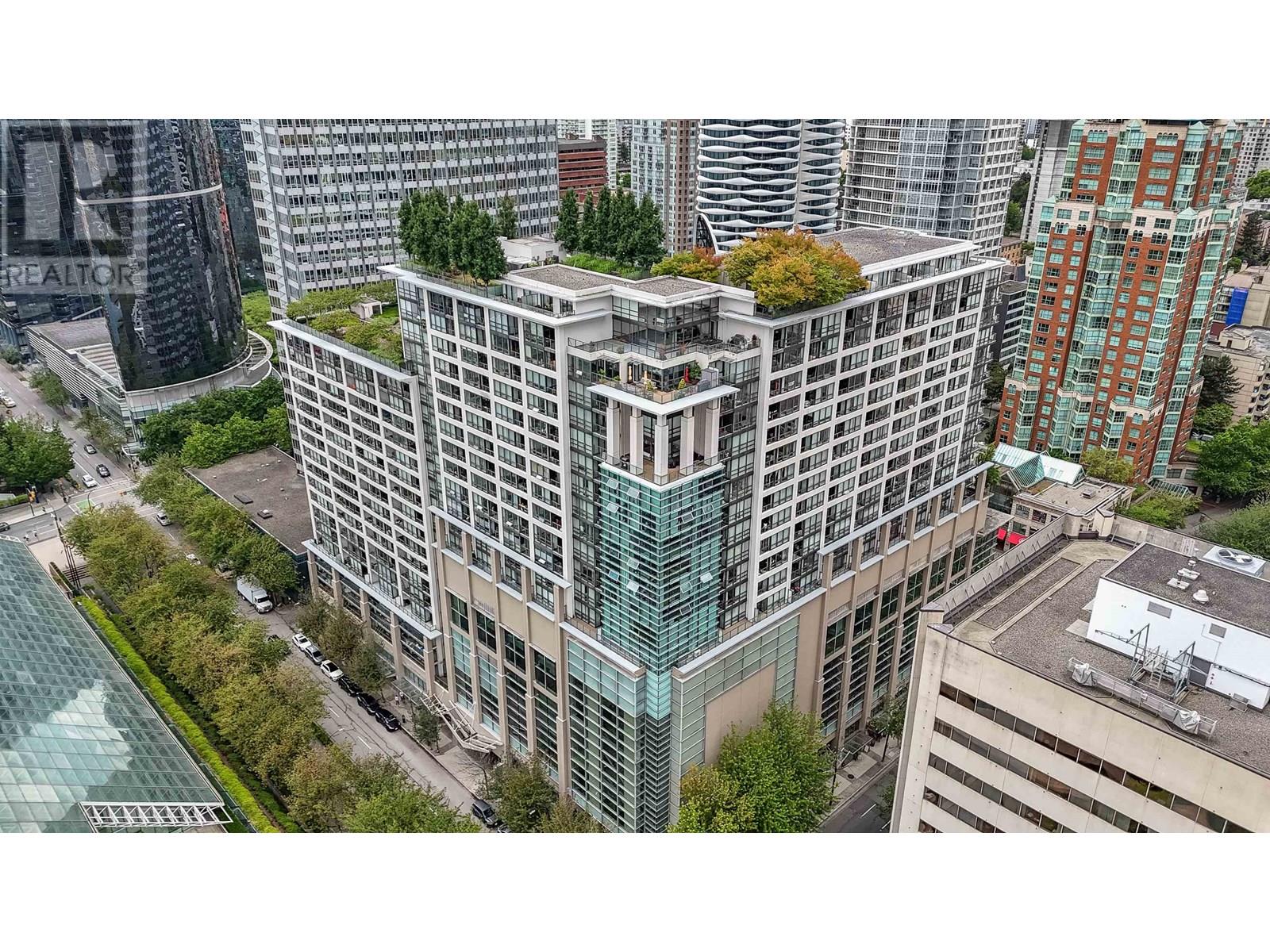 938 Smithe Street Unit 1632, Vancouver, BC V6Z 3H8