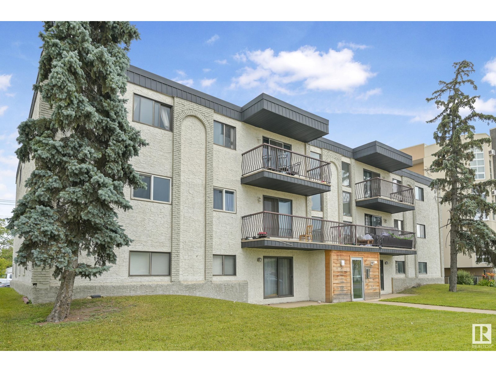 10917 109 Street Northwest #205, Edmonton, AB T5H 3C2